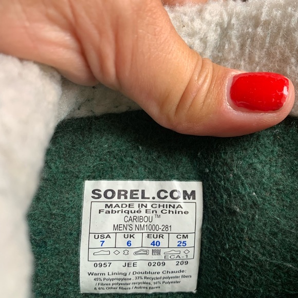 Sorel Men’s Caribou Boot Size 7 Men/8-9 Women - Picture 4 of 10